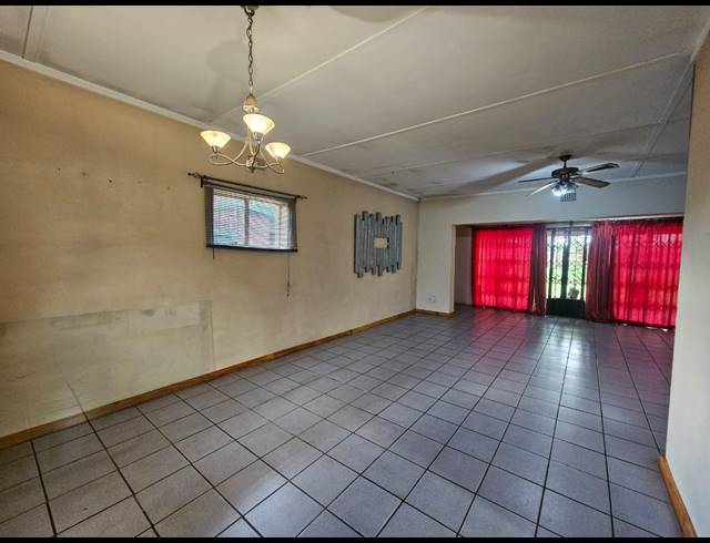 4 BEDROOM HOUSE FOR SALE IN VANDERBIJLPARK SE 1